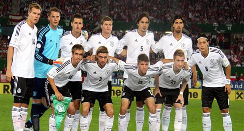 مكافأة « خاصة جداً» للاعبي المنتخب الالماني بعد رباعية البرتغال